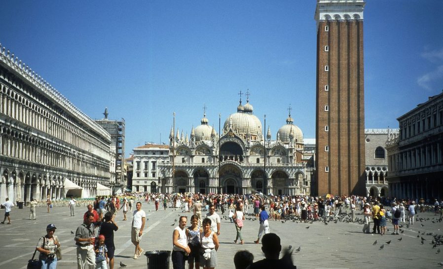 San Marco Meydanı (Piazza Son Marco)