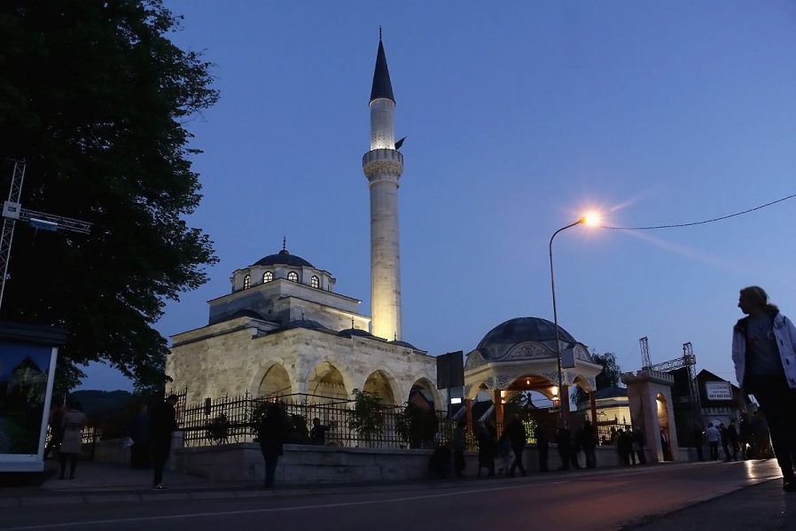 Ferhadiye Camii (Ferhadija džamija)